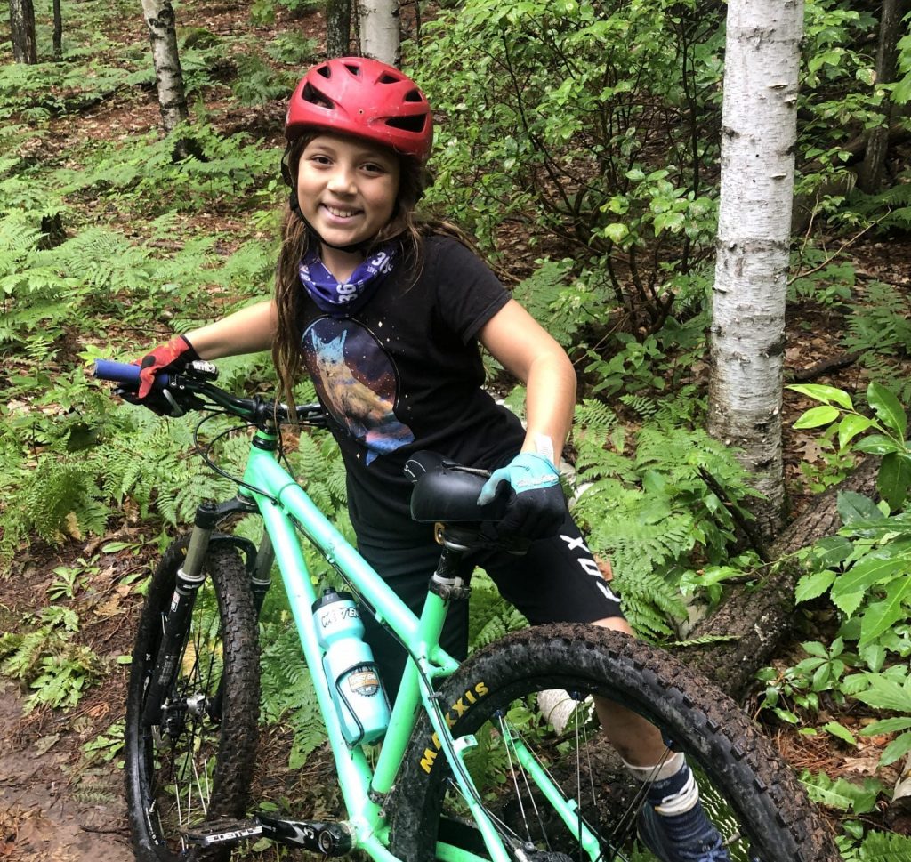 Mountain bike best sale age 11