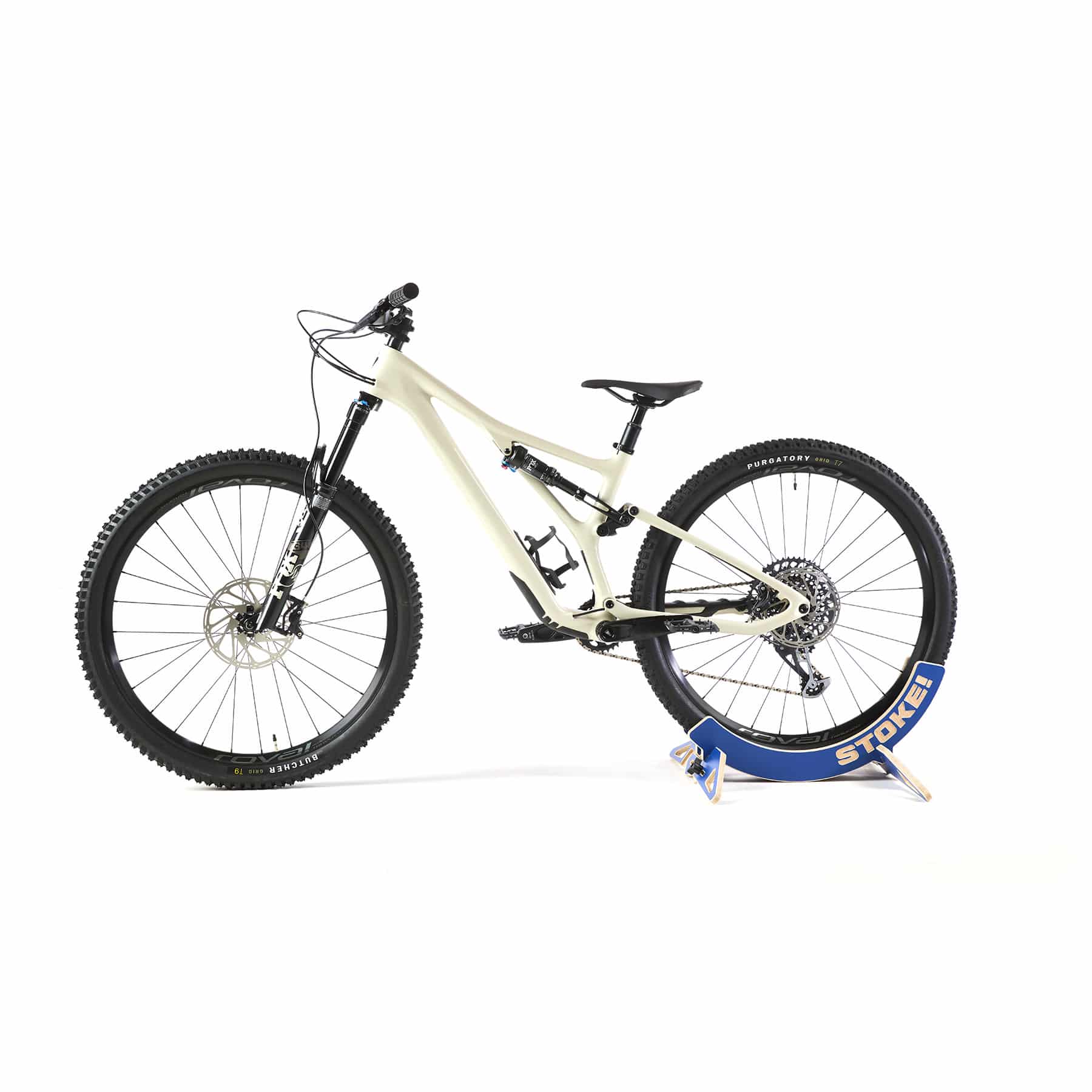 https://ridelikeaninja.com/wp-content/uploads/2023/01/bike-stand-fat-bikes.jpg